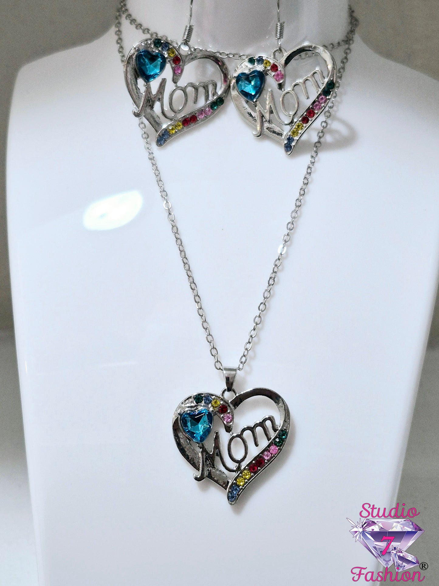 Aqua and Multicolor Mom Heart Set