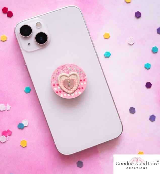 Sweetheart Medallion Phone Grip