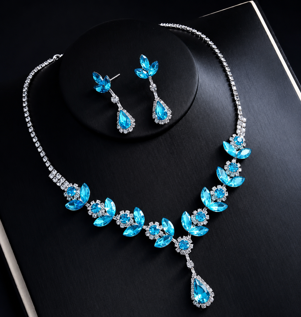 Ocean Breeze Marquise Set