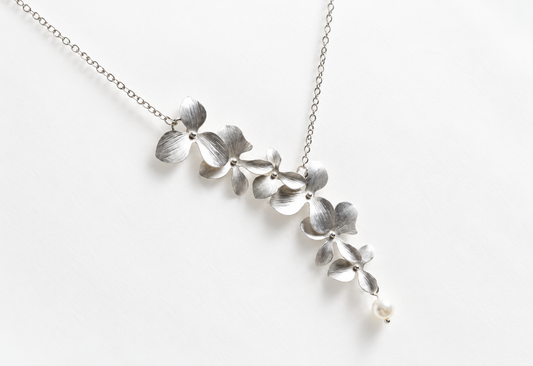 Silver Dangle Floral Necklace