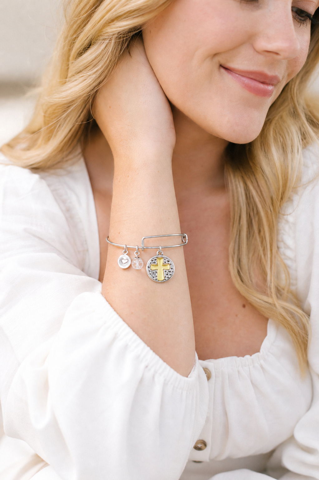 Gold Cross Charm Bracelet | Studio7Fashion,Studio7Fashion