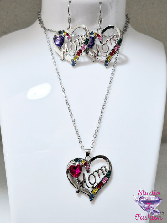 Magenta and Multicolor Mom Heart Set
