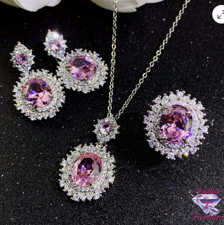 Blush Royale Set