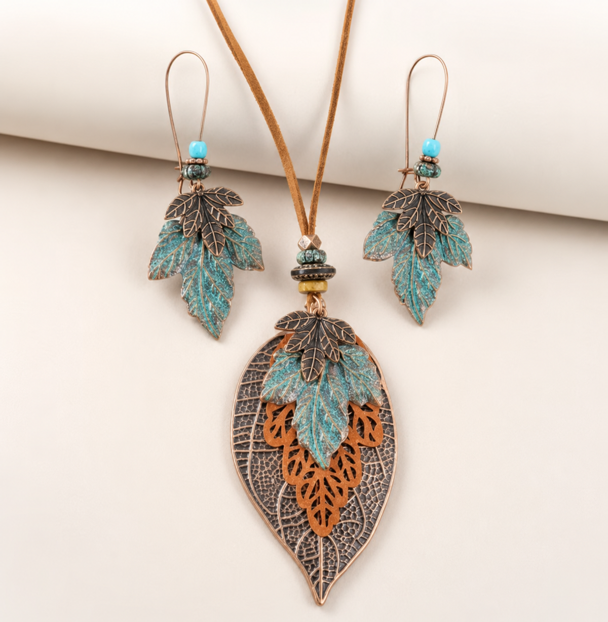 jewelry set, necklace and earrings set, feather jewelry, turquoise jewelry, boho jewelry, nature-inspired jewelry, statement jewelry, women's jewelry, gift jewelry,Studio7Fashion