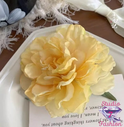 Vintage Bloom Hair clip Yellow