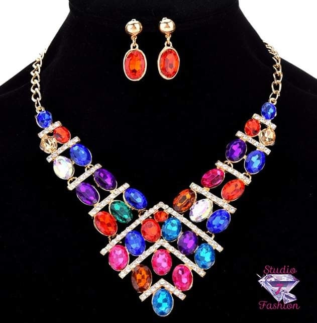 Multicolor Gems Fancy Necklace