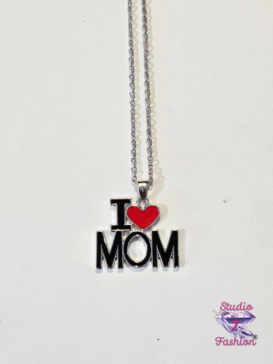 I <3 Mom Necklace