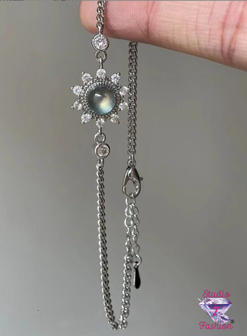 Mystic Floral Bracelet