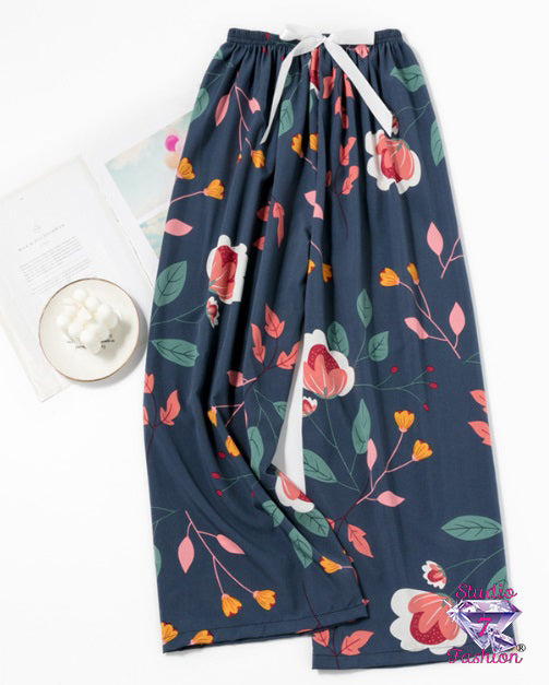 Strawberry Blooms Lounge Pants