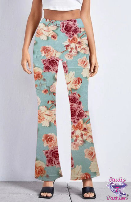 Bountiful Roses Leggings
