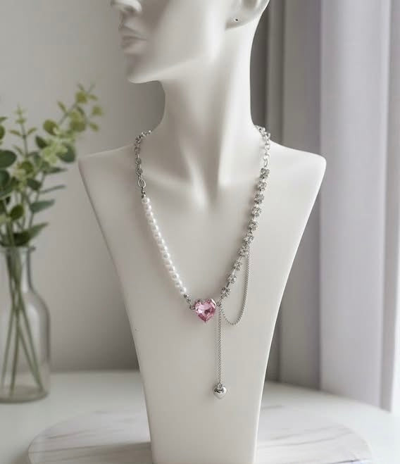 Rosé Reverie Heart Necklace