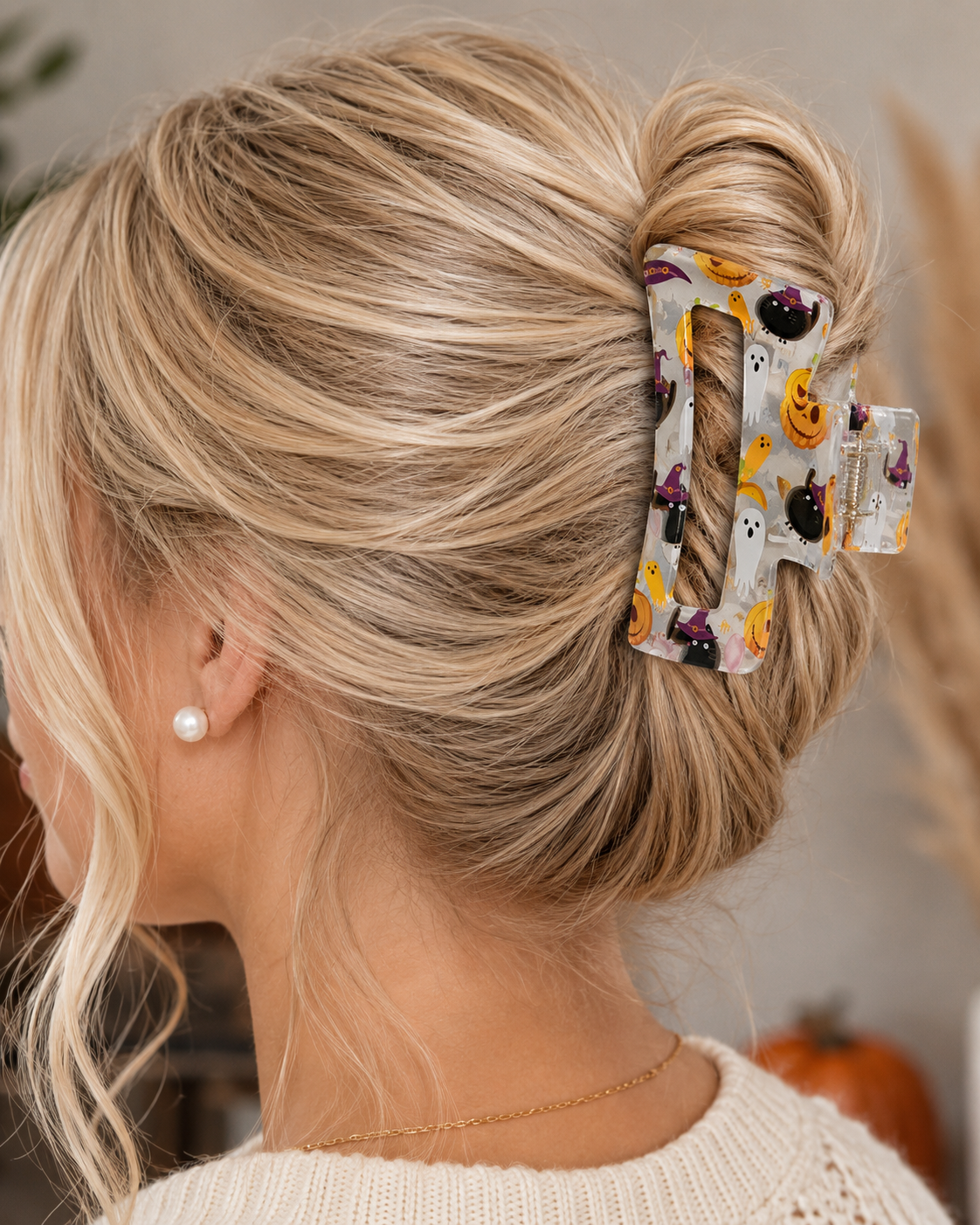 Ghostly Gathering Claw Hair Clip