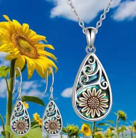 Radiant Sunflower Set