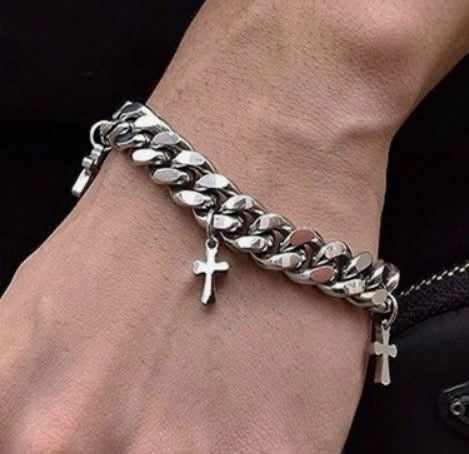 Trinity Curb Charm Bracelet