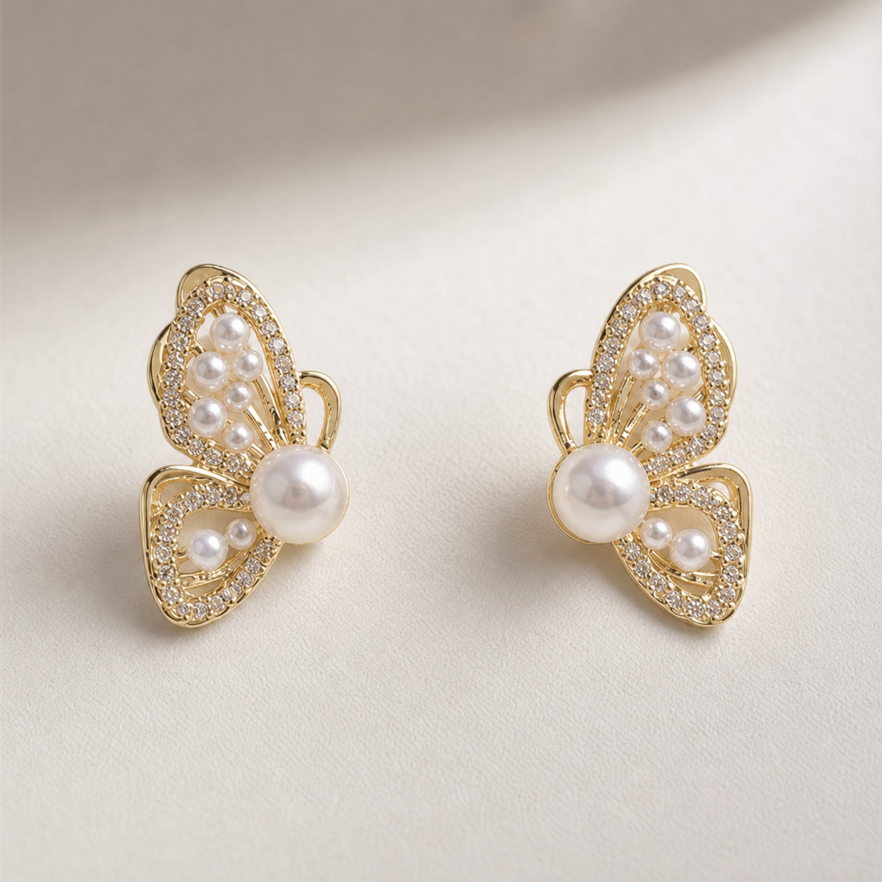 earrings, butterfly earrings, pearl earrings, gold-tone jewelry, white pearl jewelry, women's jewelry, gift, wedding, party,Studio7Fashion
